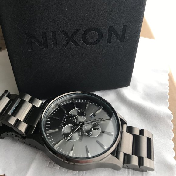 Nixon Sentry Chronograph Gunmetal Watch - Picture 2 of 10